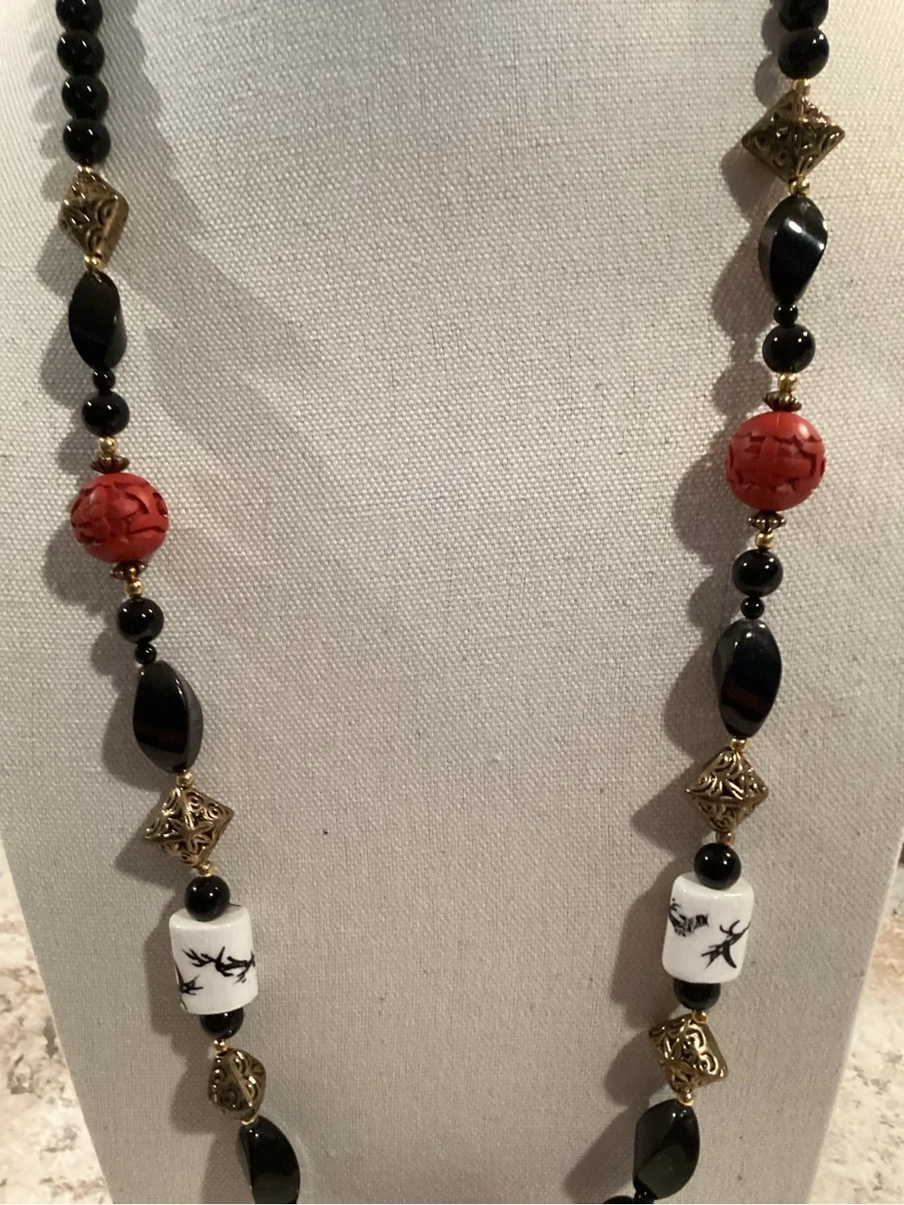 Black and Red Cinnabar and Ceramic Beaded Statement Necklace Oriental Design